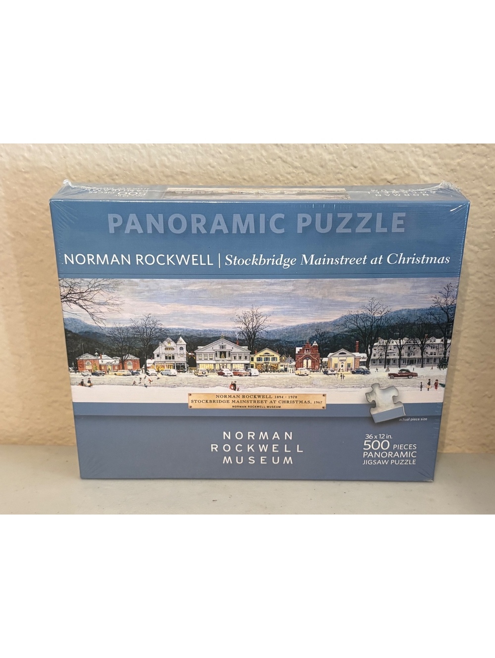 Norman Rockwell Stockbridge Mainstreet at Christmas Panoramic Jigsaw Puzzle 500-